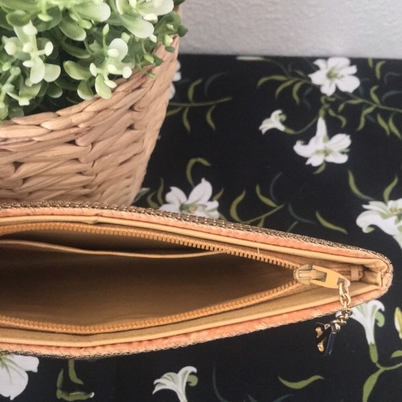 Vintage Chainmail Clutch - Picture 5 of 10